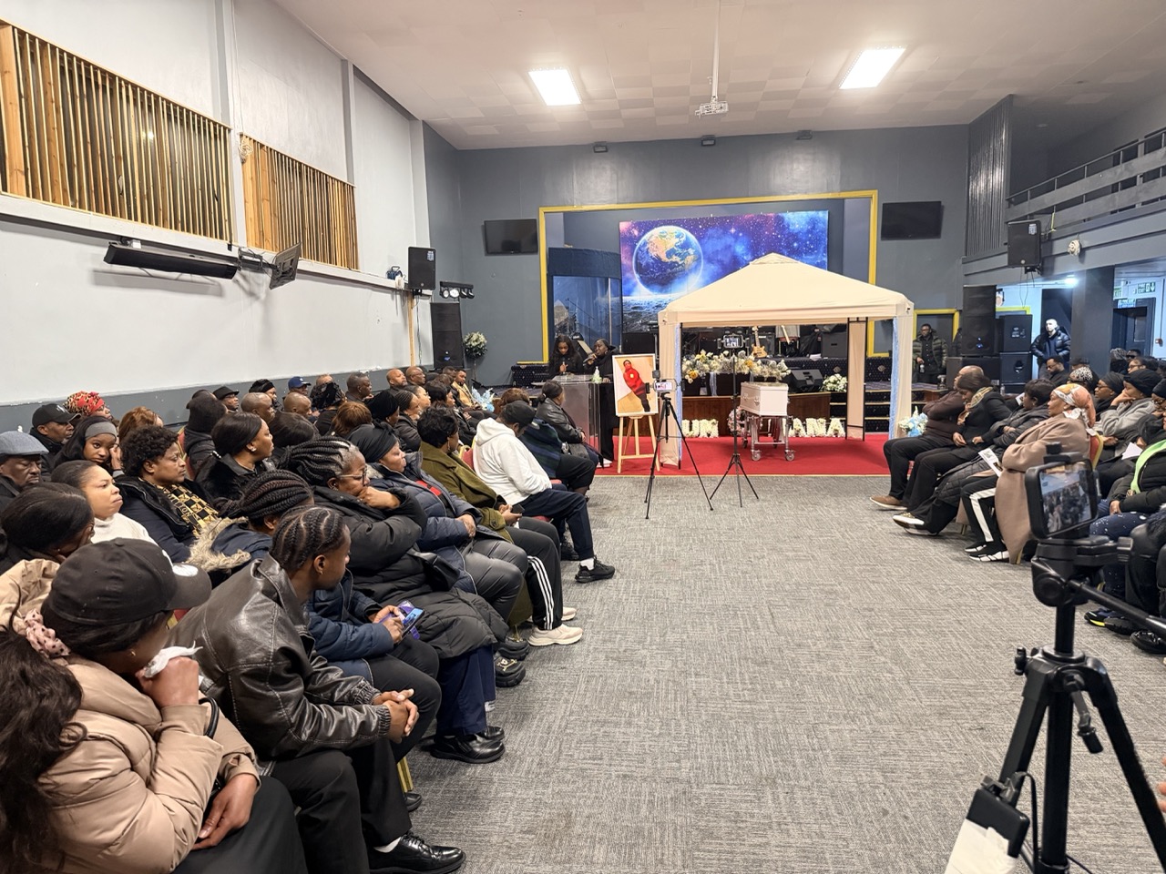 IMG_5327 Large.jpeg (409 KB)